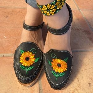 New Beautiful Huarache Sandals